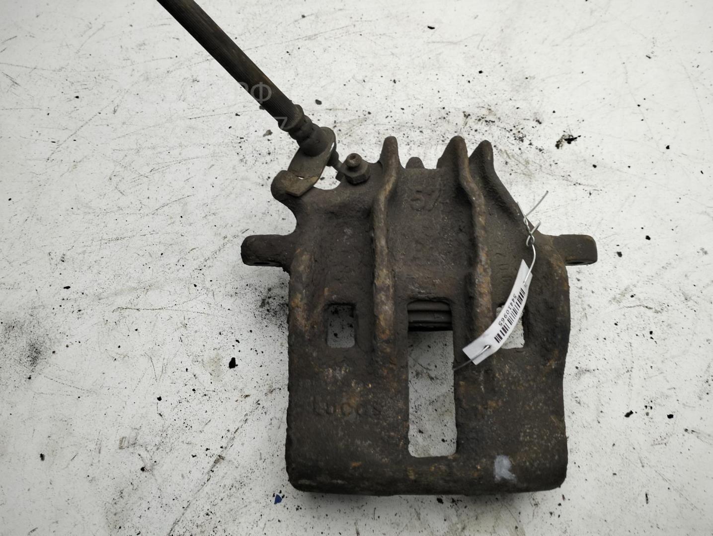 Суппорт передний правый