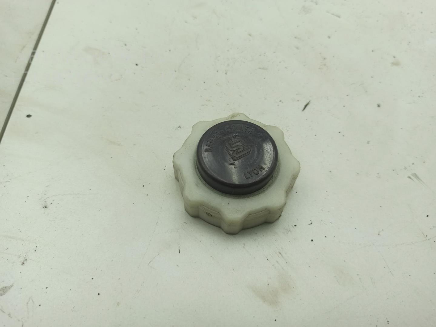 Крышка расширительного бачка