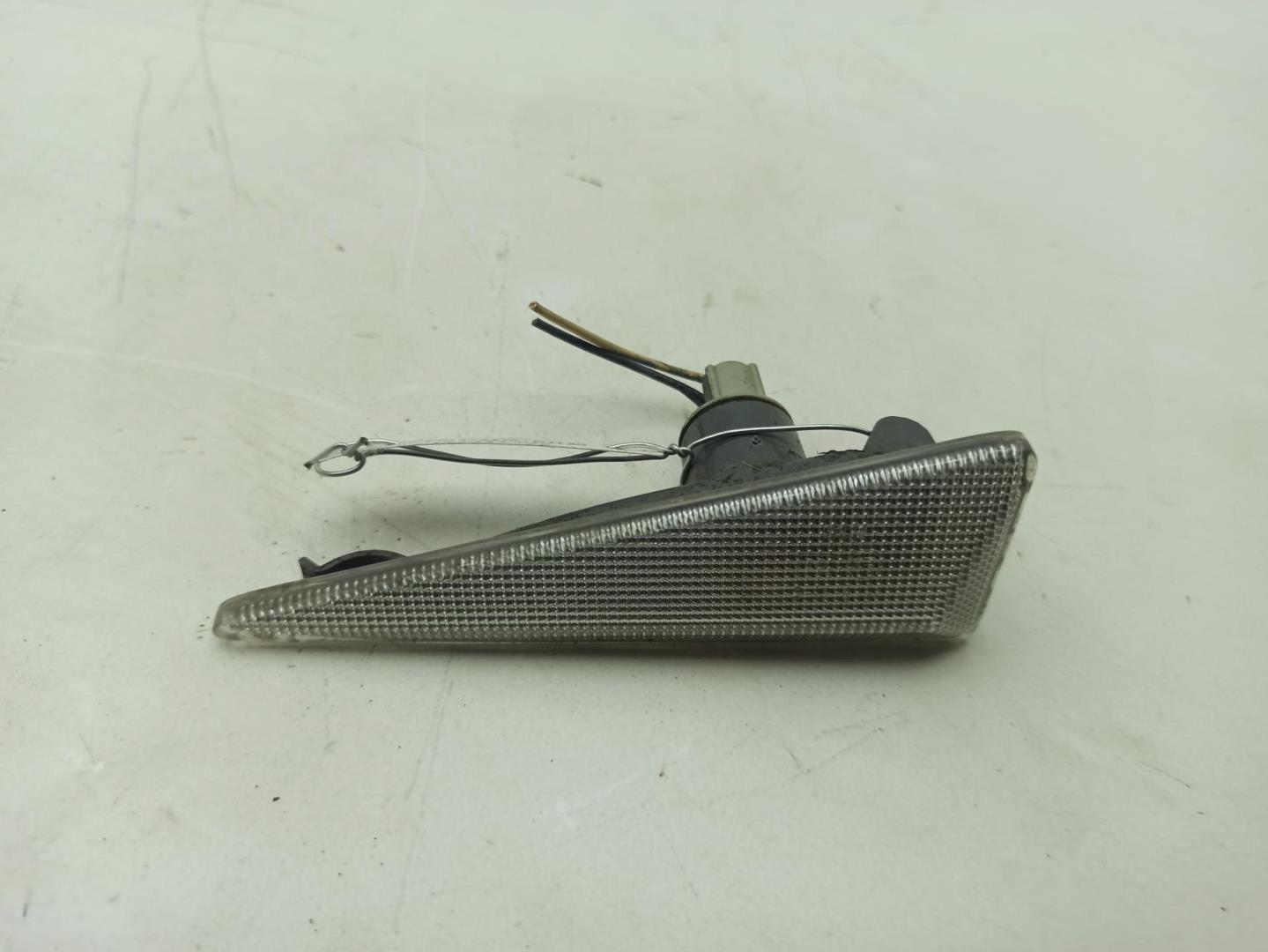 Указатель поворота правый