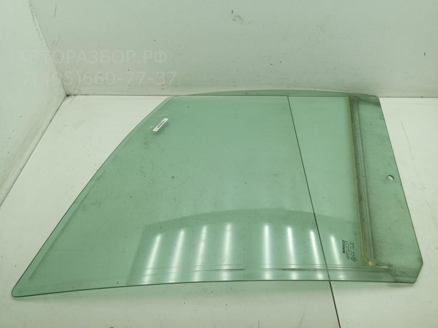 Стекло двери передней правой