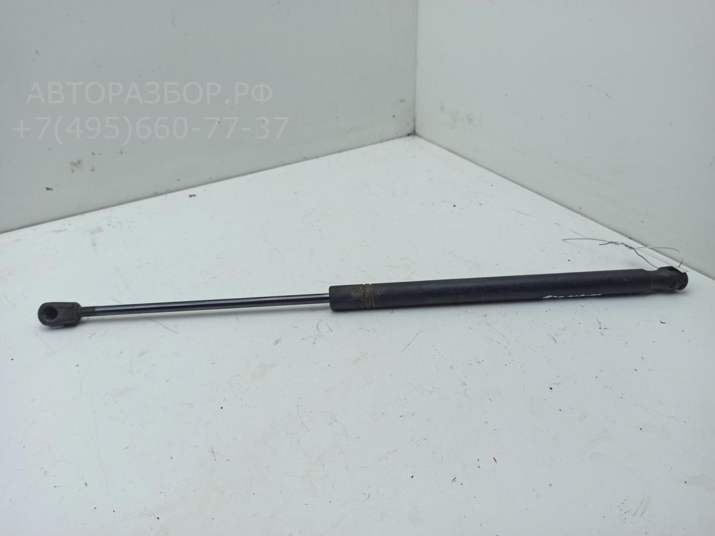 Амортизатор крышки багажника