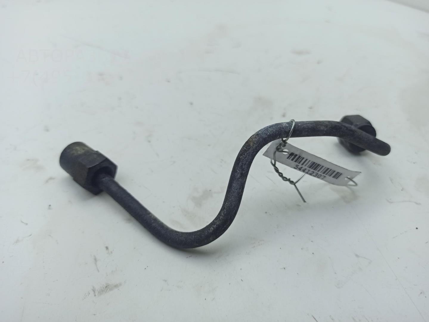 Трубка топливная