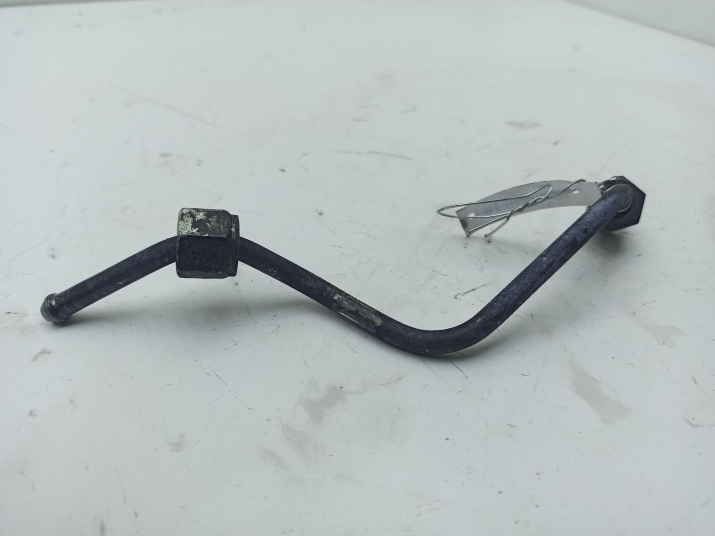 Трубка топливная