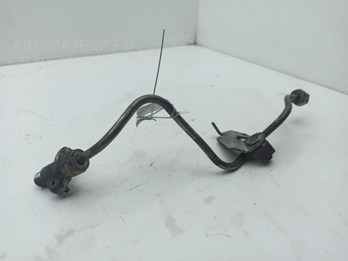 Трубка топливная