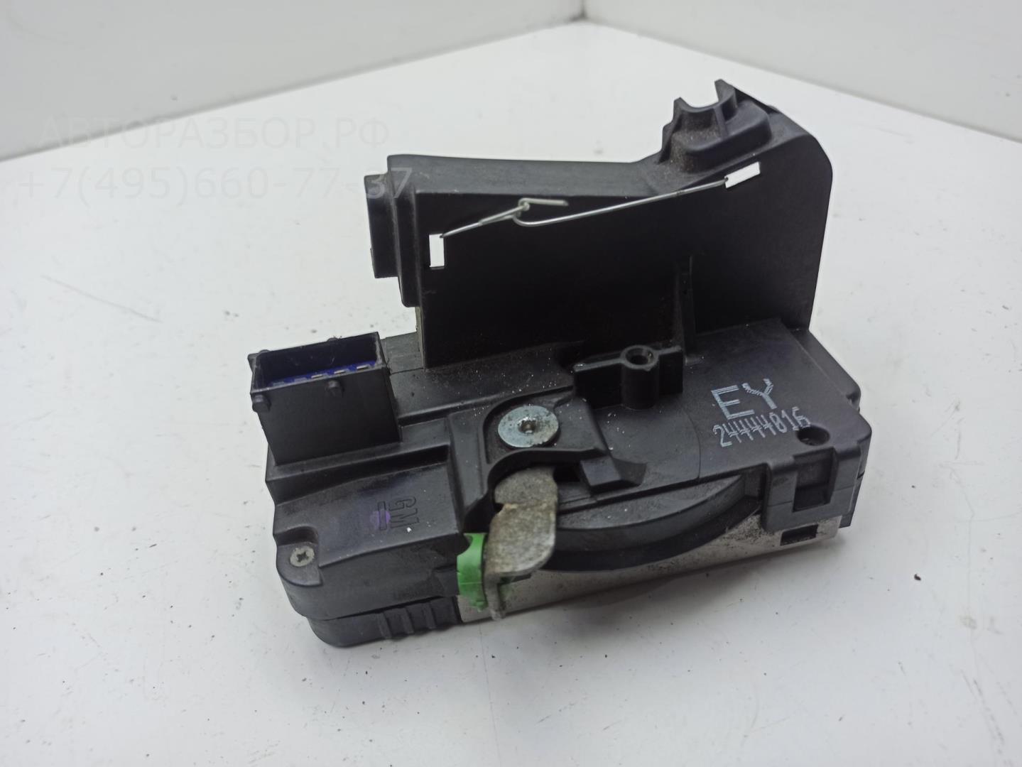 Замок двери передней правой