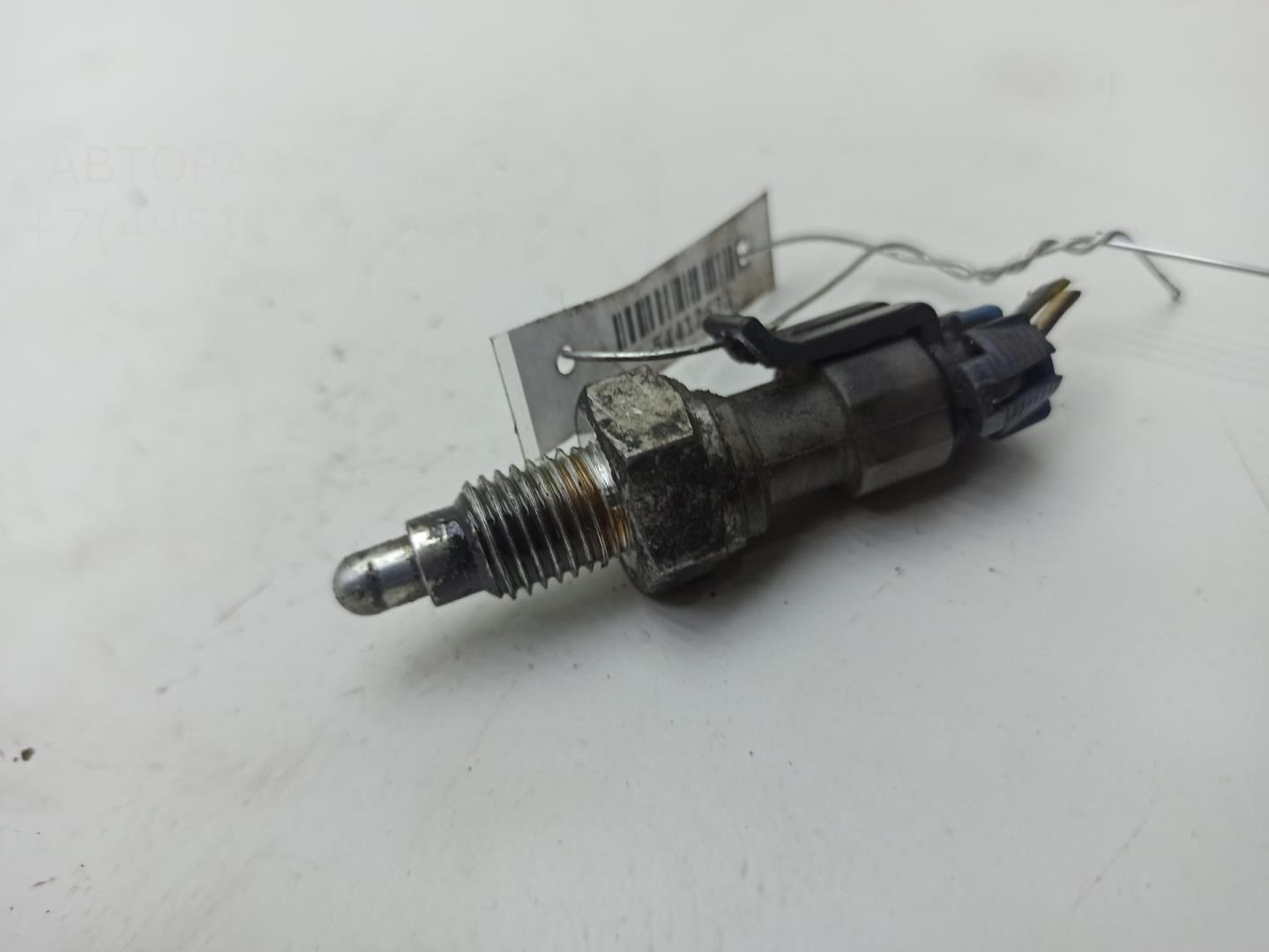 Датчик включения заднего хода