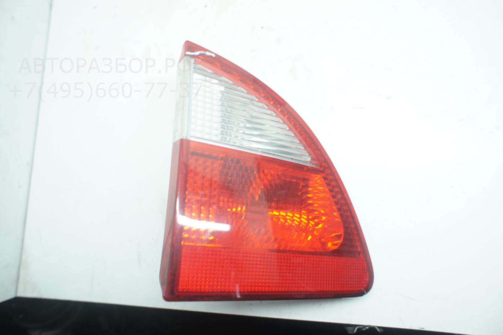 Фонарь задний внутренний левый