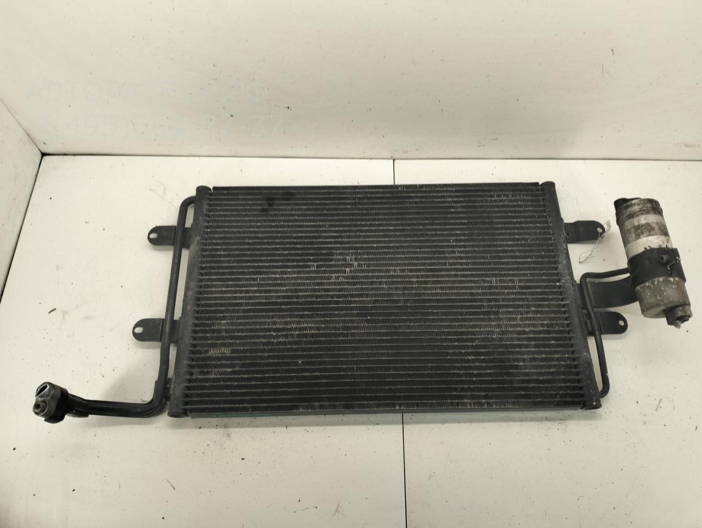 Радиатор кондиционера / конденсер
