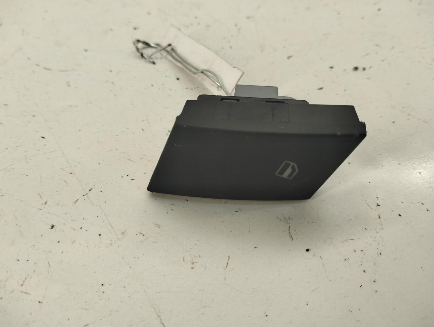 Кнопка стеклоподъемника