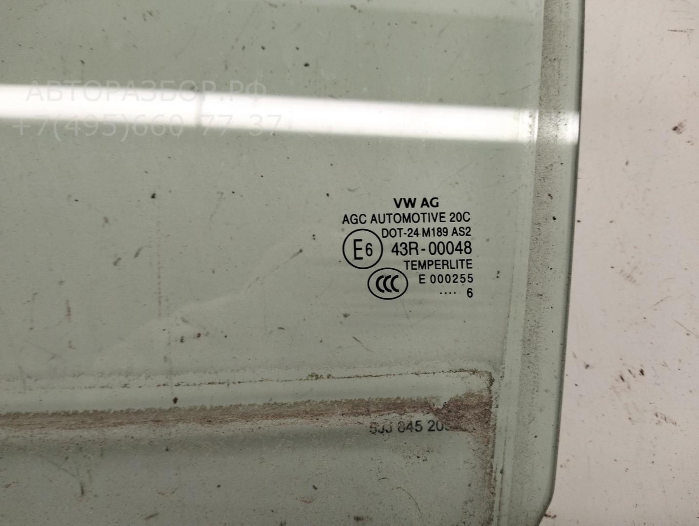 Стекло двери задней левой