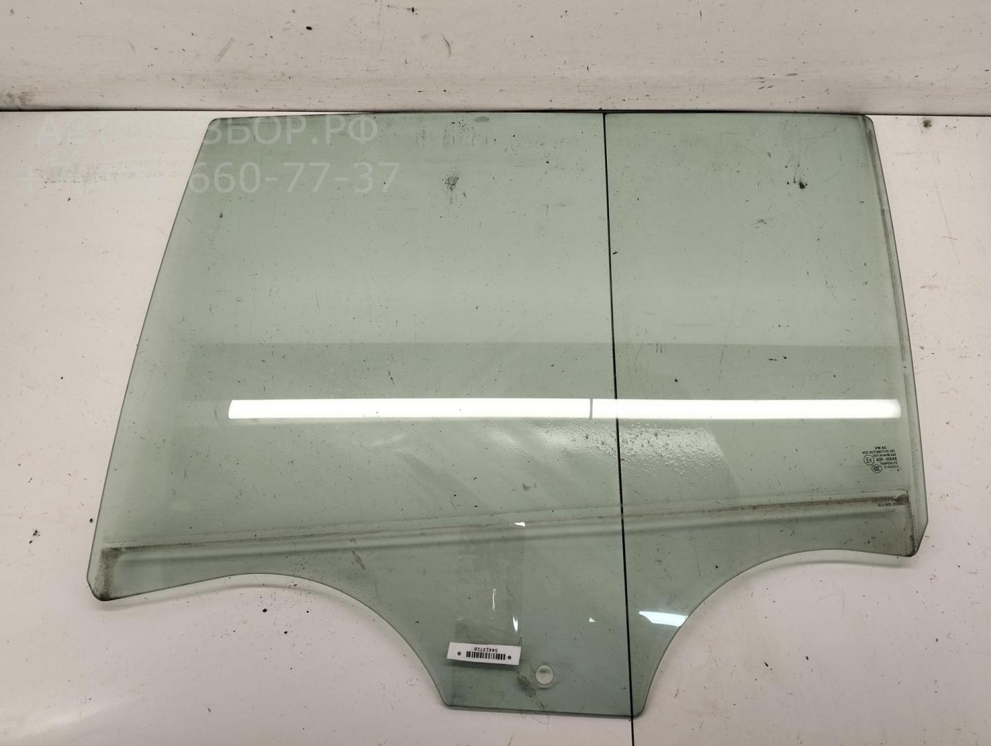 Стекло двери задней левой