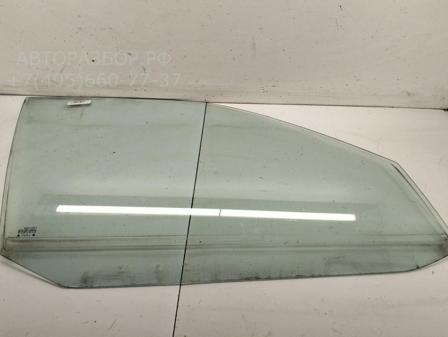 Стекло двери передней правой