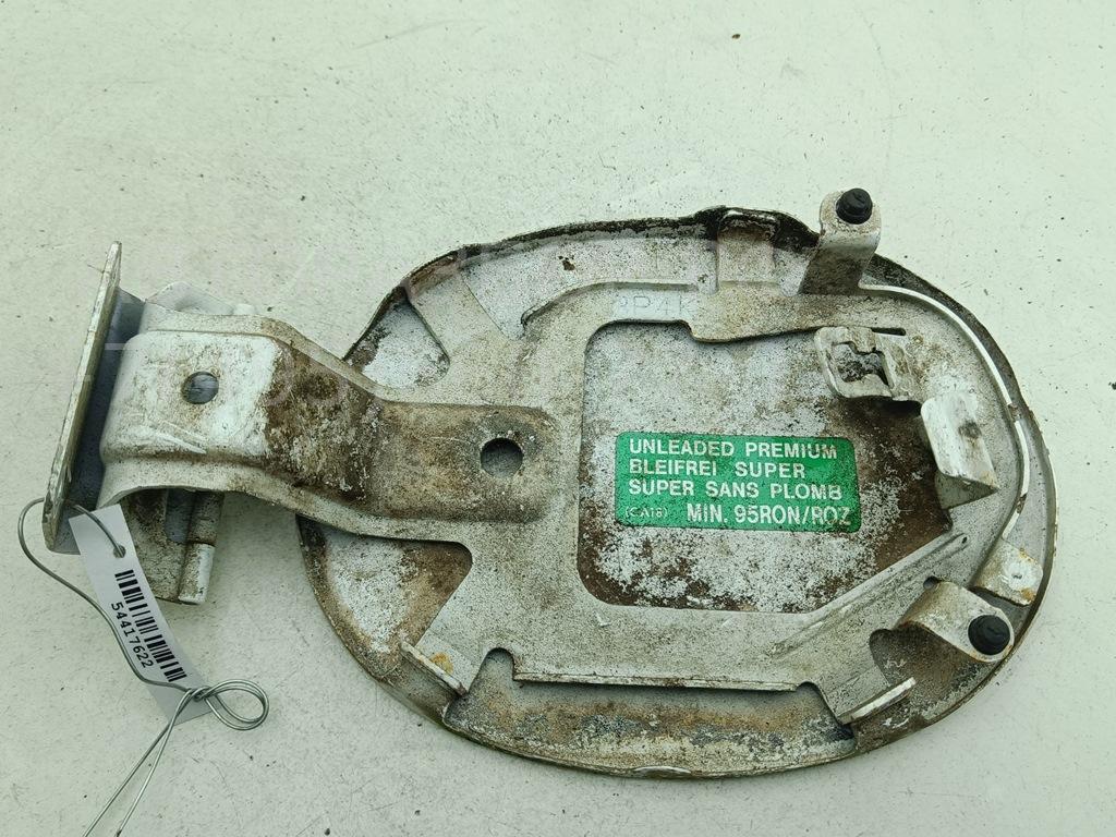 Лючок бензобака