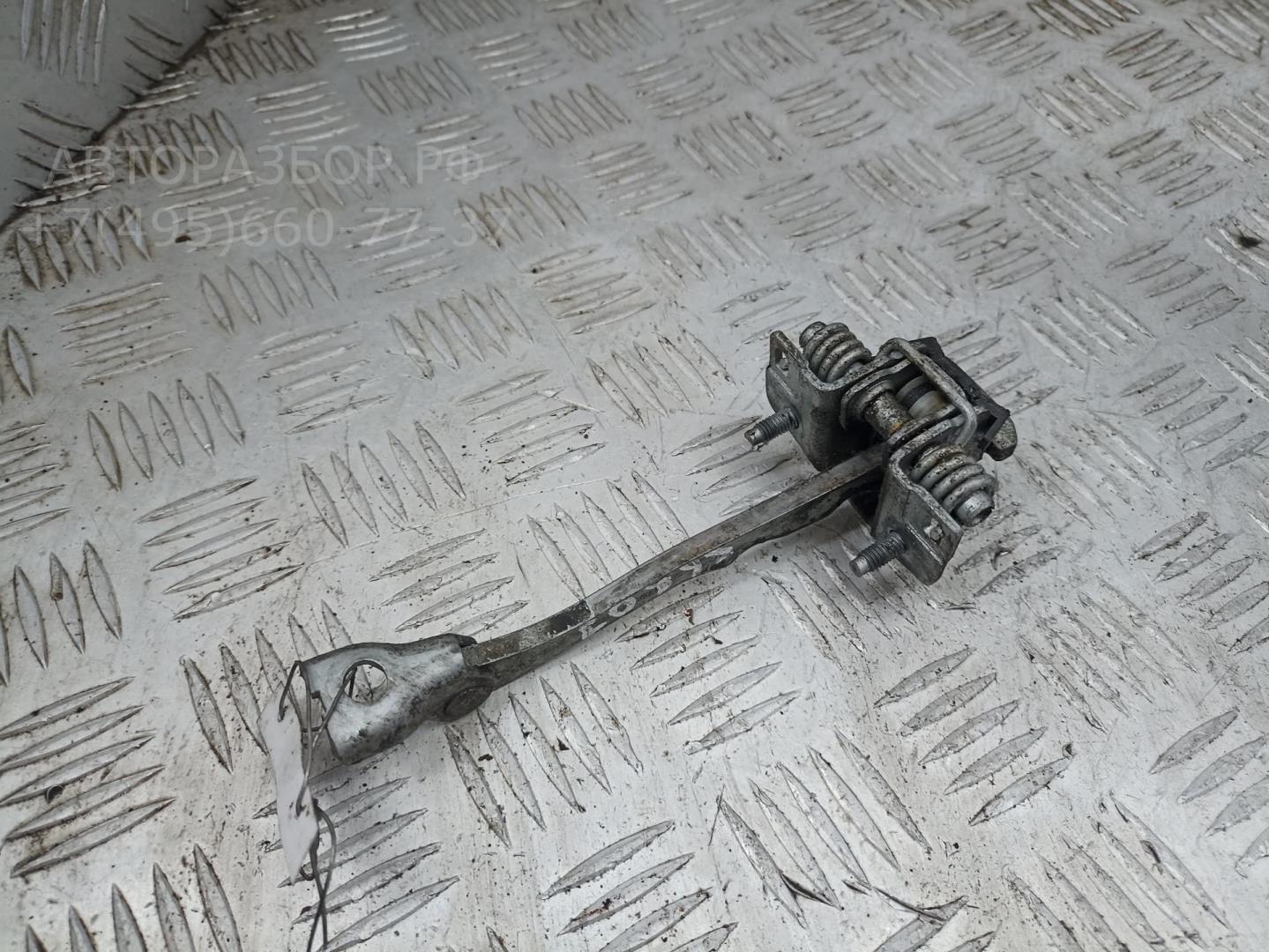 Ограничитель двери