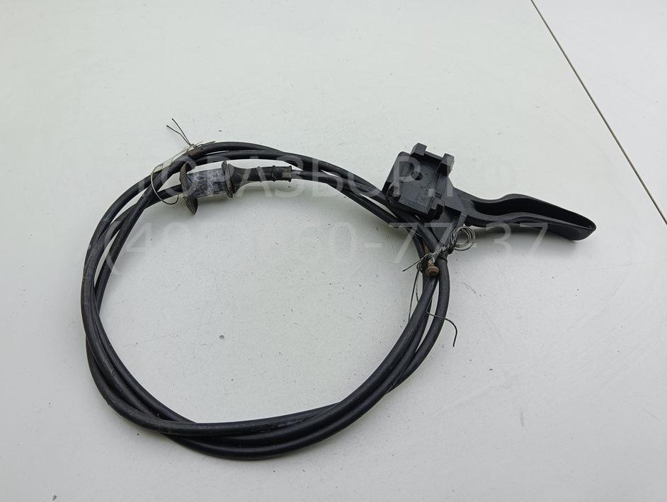 Трос открывания капота