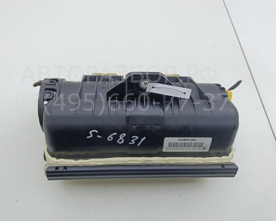 Подушка безопасности пассажирская (в торпедо)