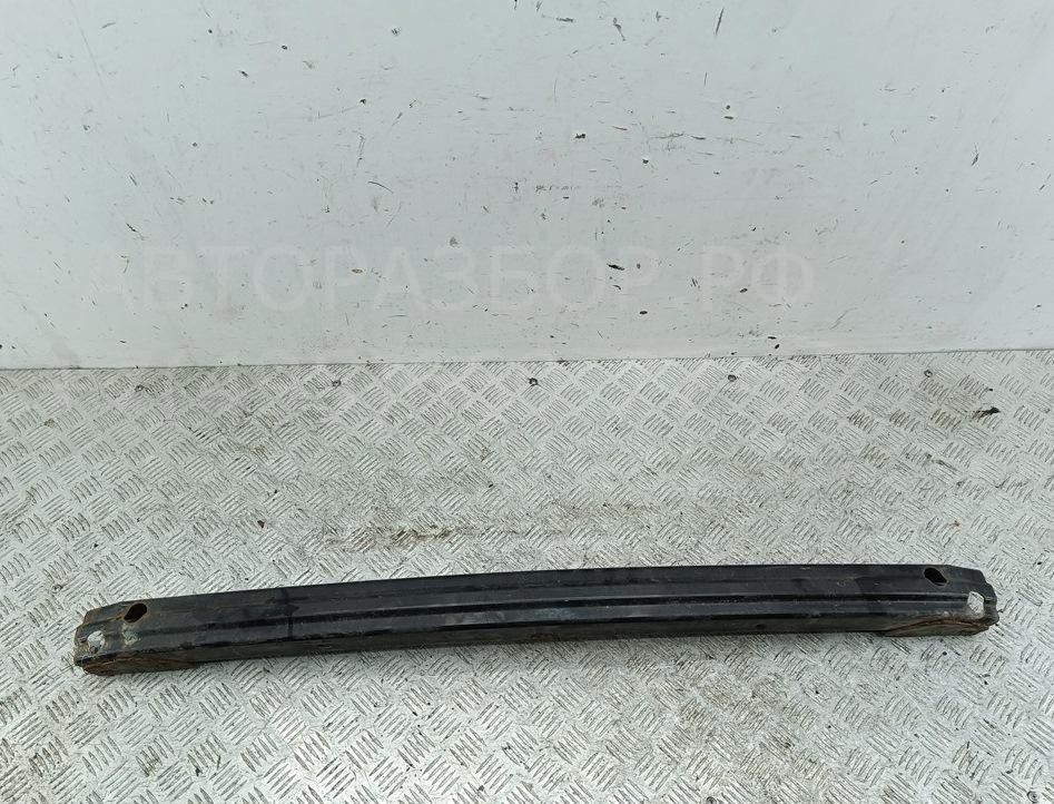 Усилитель переднего бампера