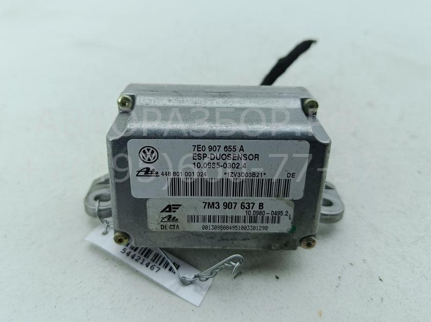 Датчик ускорения