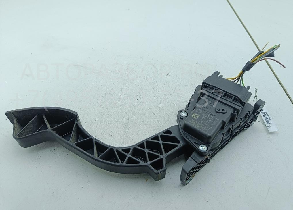 Педаль газа