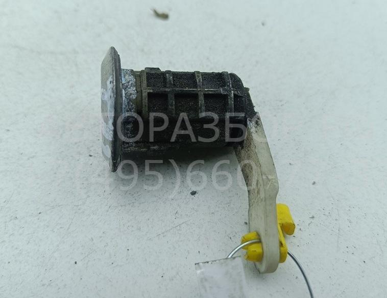 Вставка замка двери