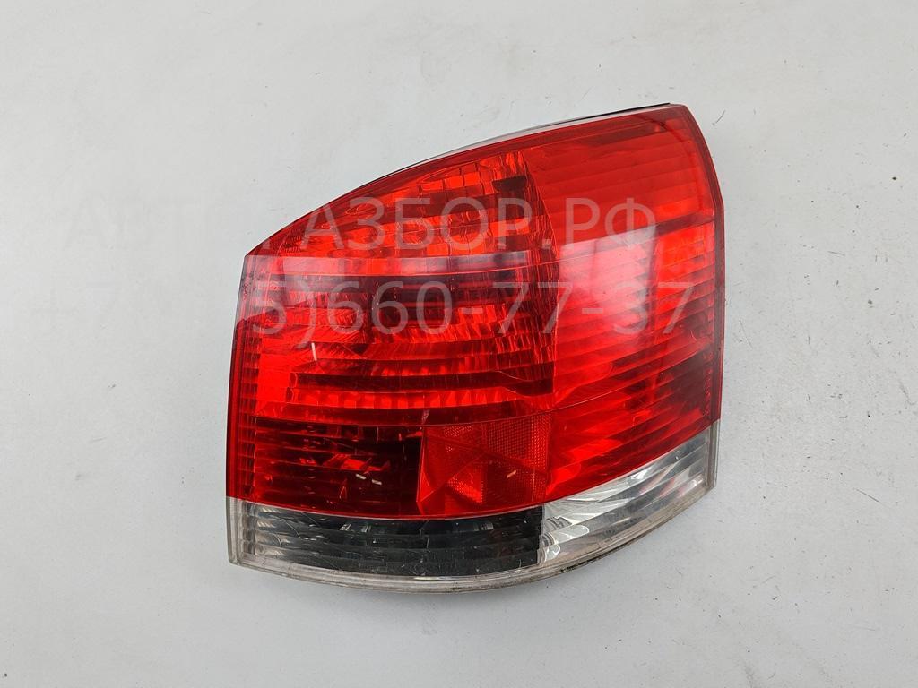 Фонарь задний правый