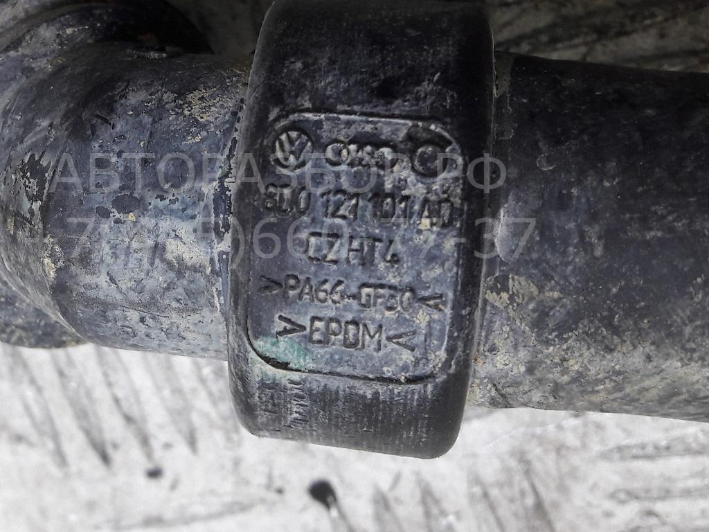 Патрубок радиатора