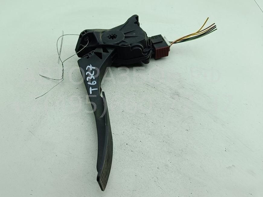 Педаль газа