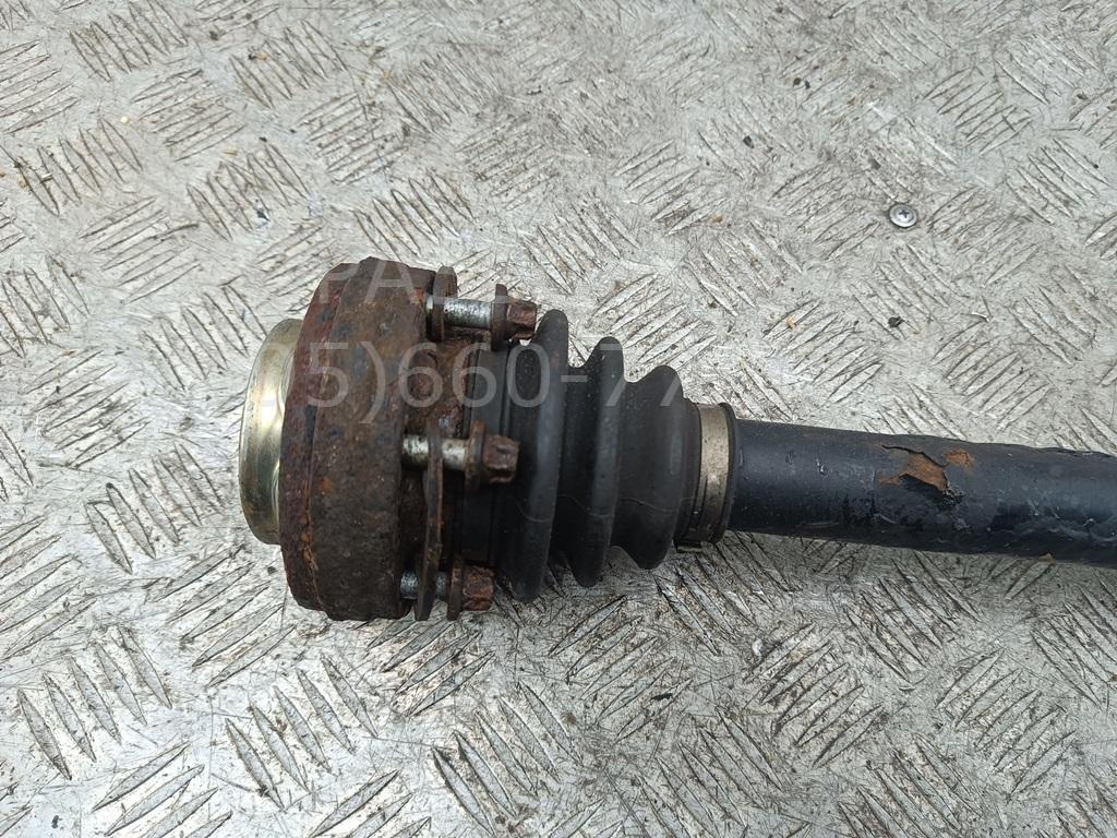 Полуось задняя