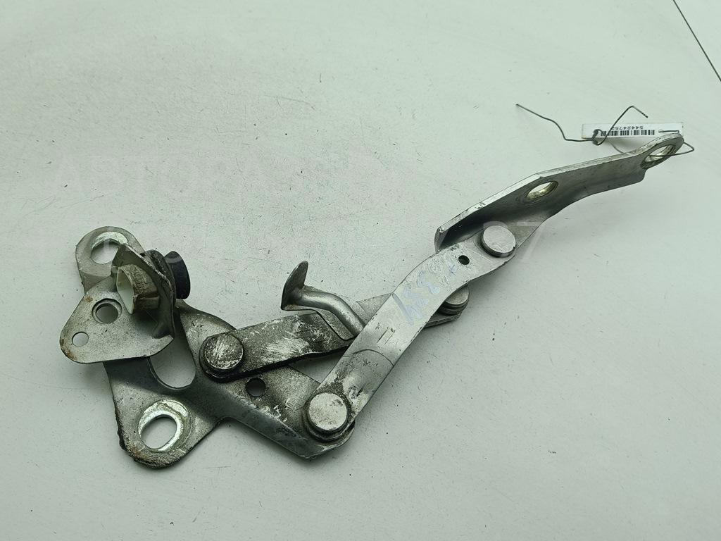 Петля капота левая