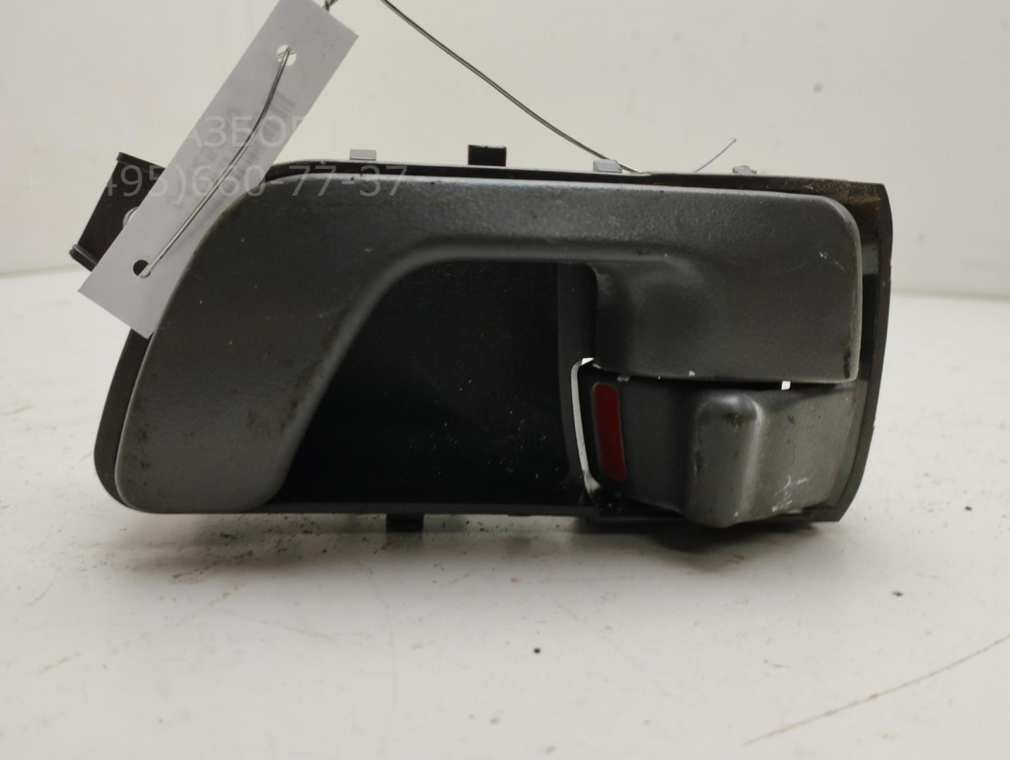 Ручка двери задней внутренняя левая