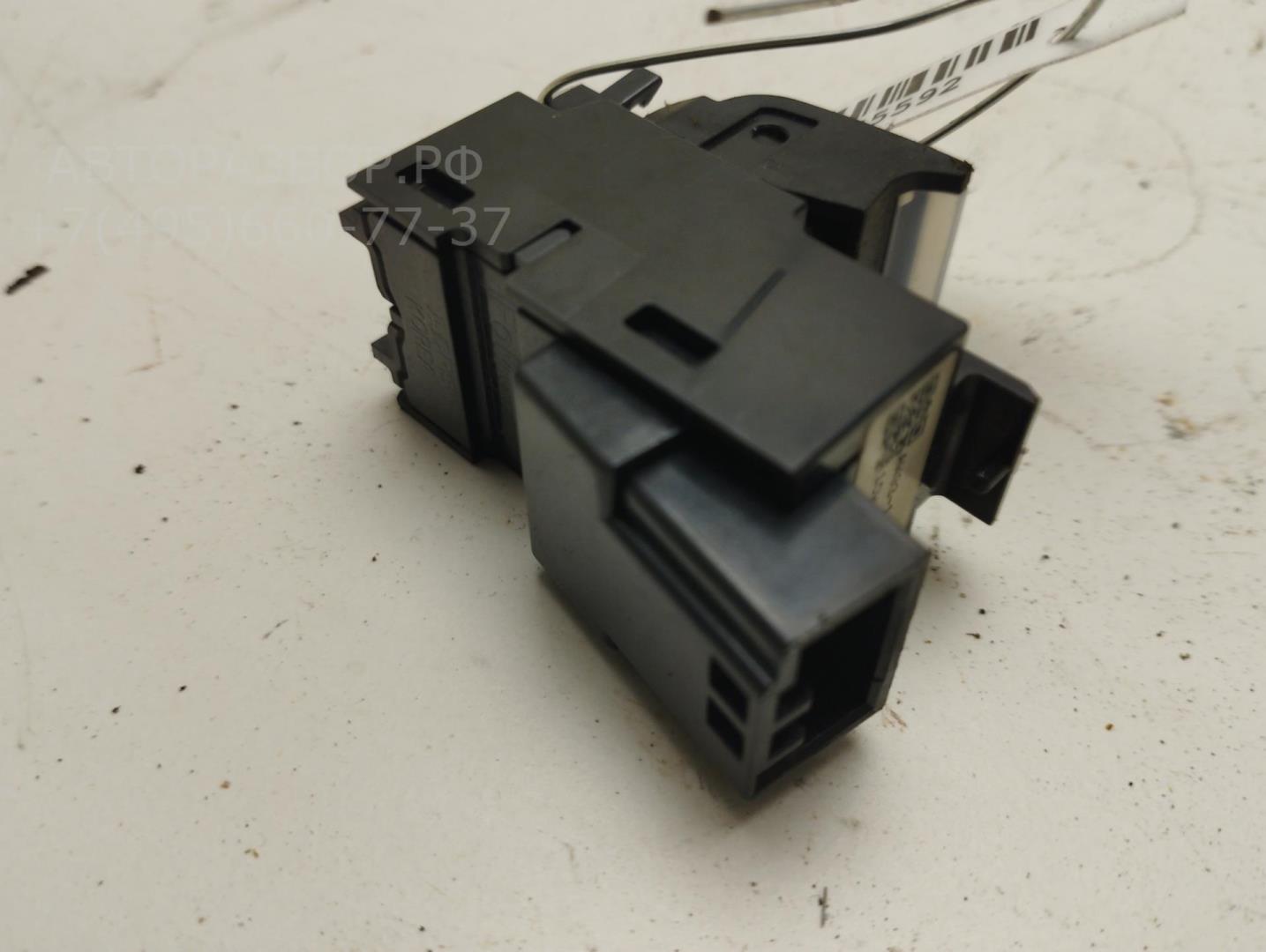 Кнопка стеклоподъемника