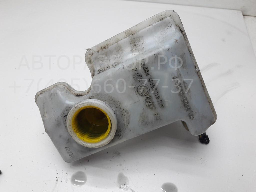 Бачок главного тормозного цилиндра