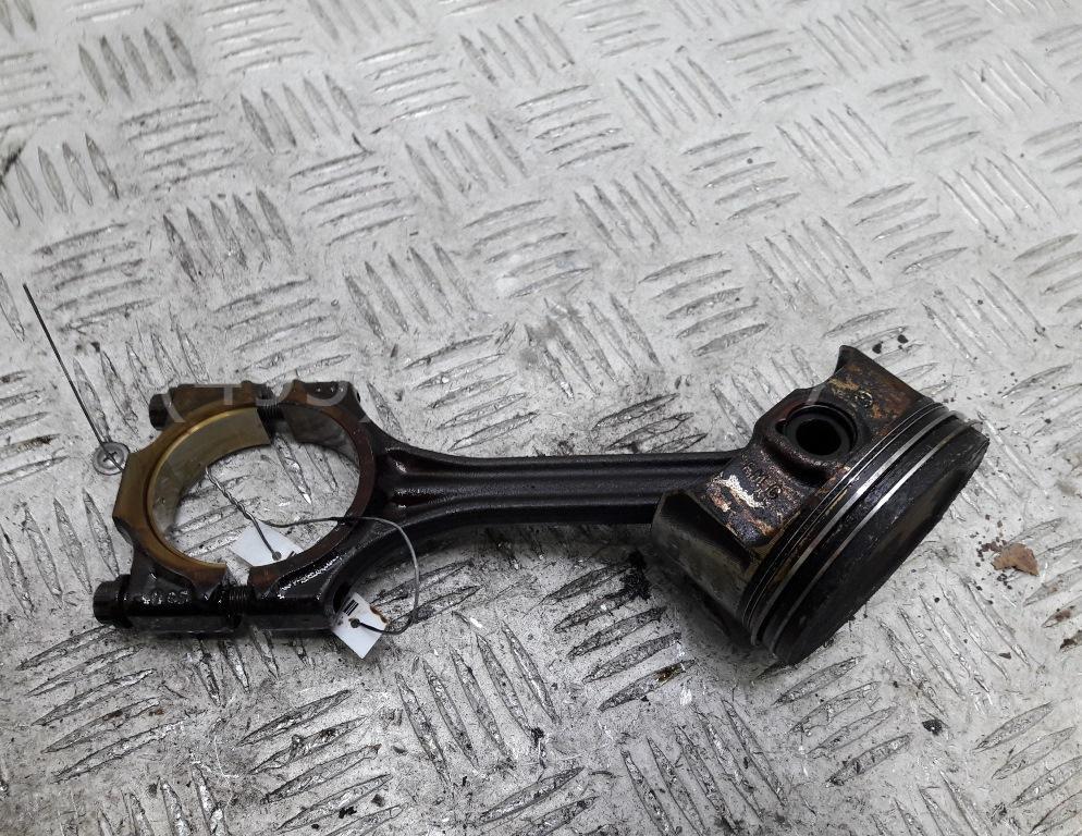 Поршень с шатуном