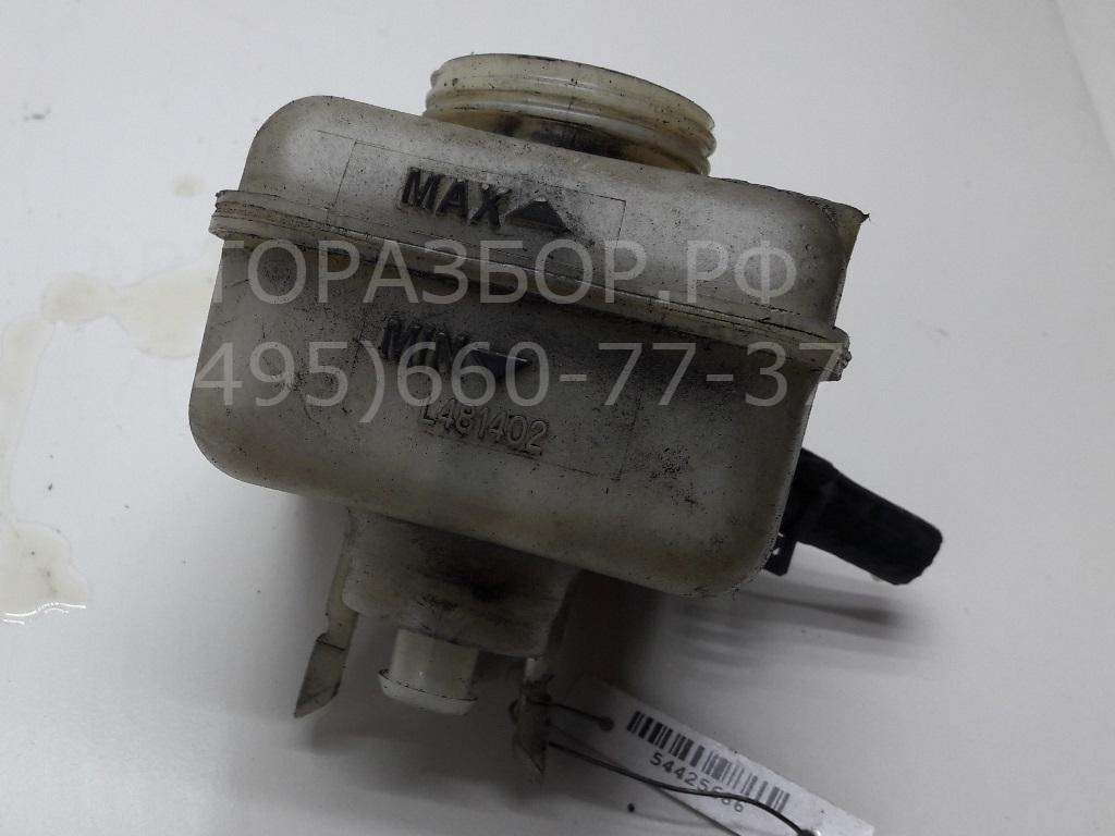 Бачок главного тормозного цилиндра