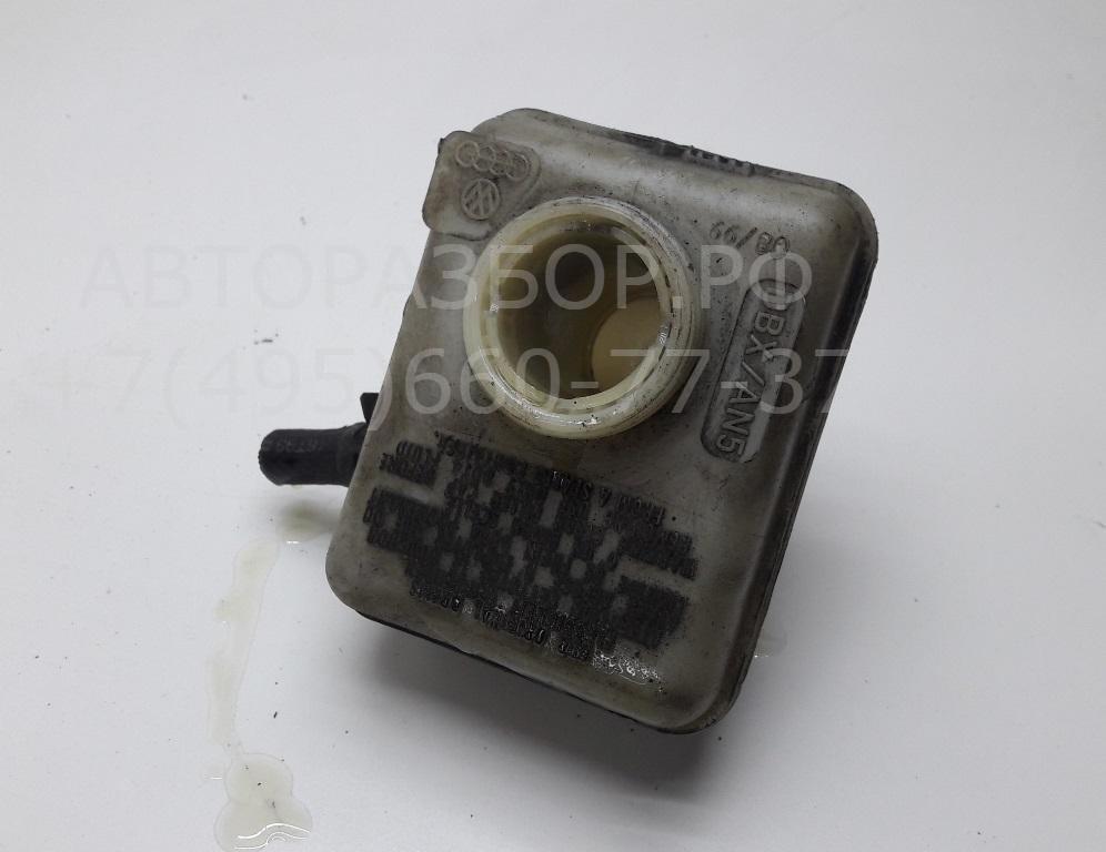 Бачок главного тормозного цилиндра