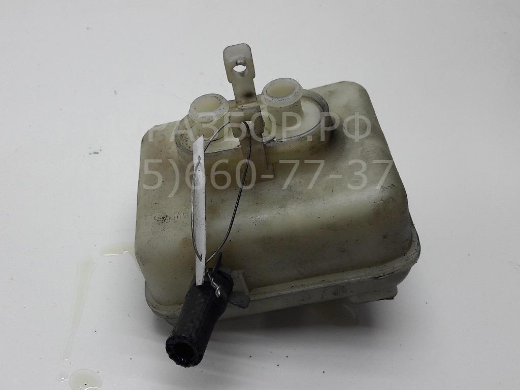 Бачок главного тормозного цилиндра