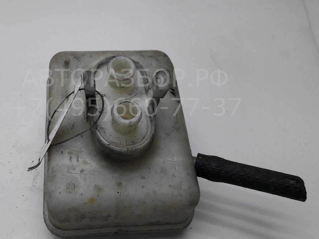 Бачок главного тормозного цилиндра