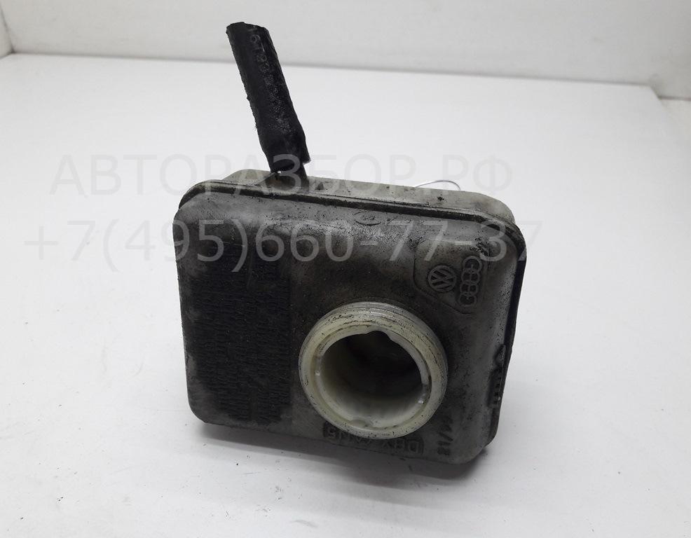 Бачок главного тормозного цилиндра