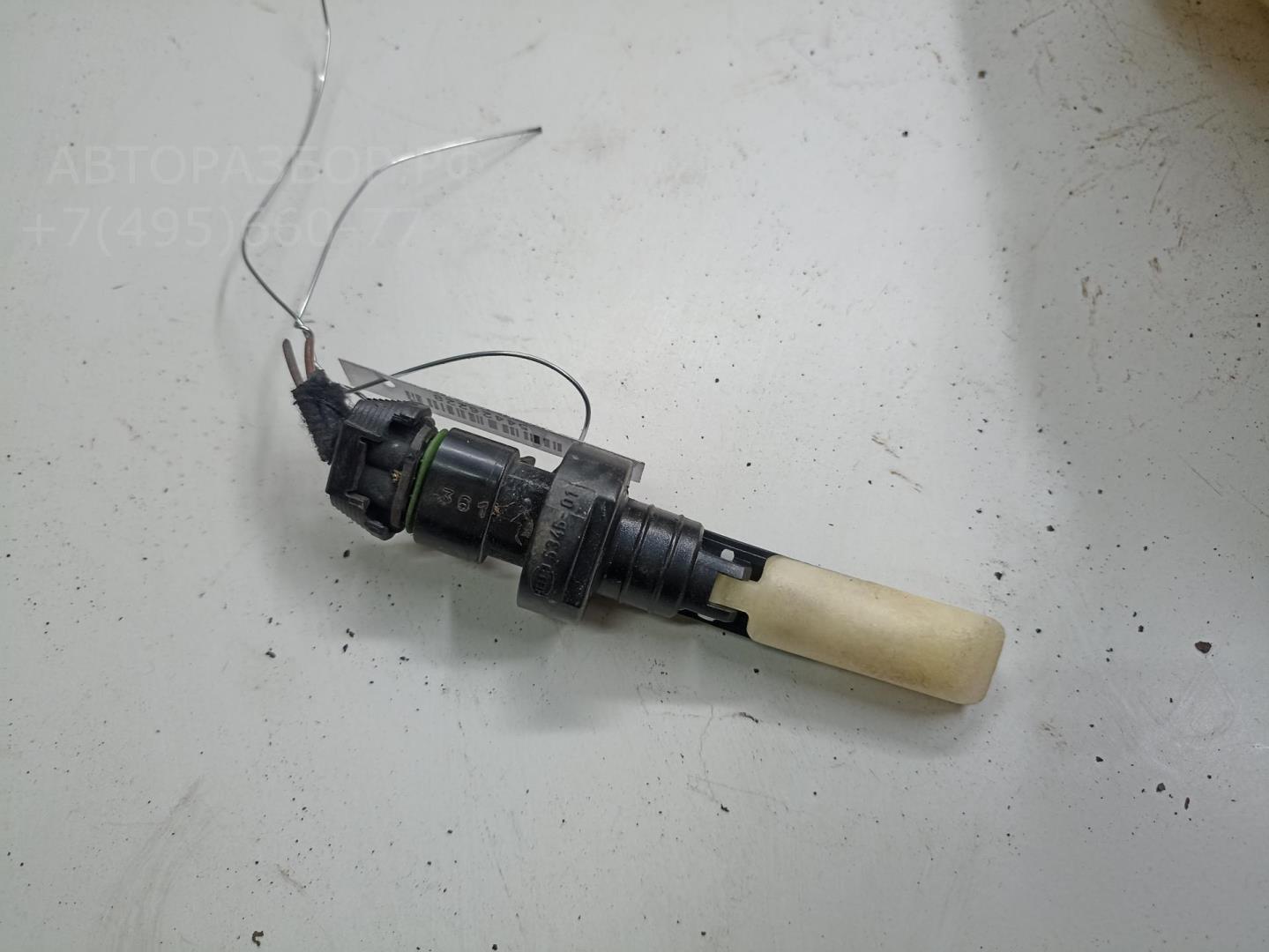 Датчик уровня в бачок омывателя