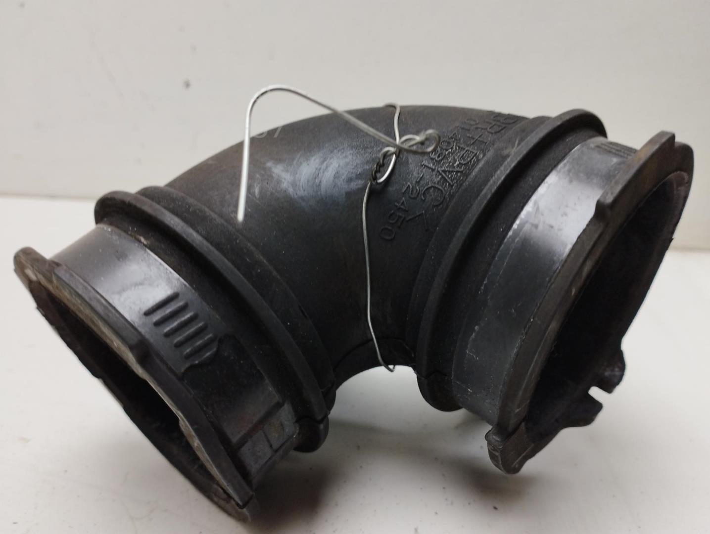 Трубка топливная