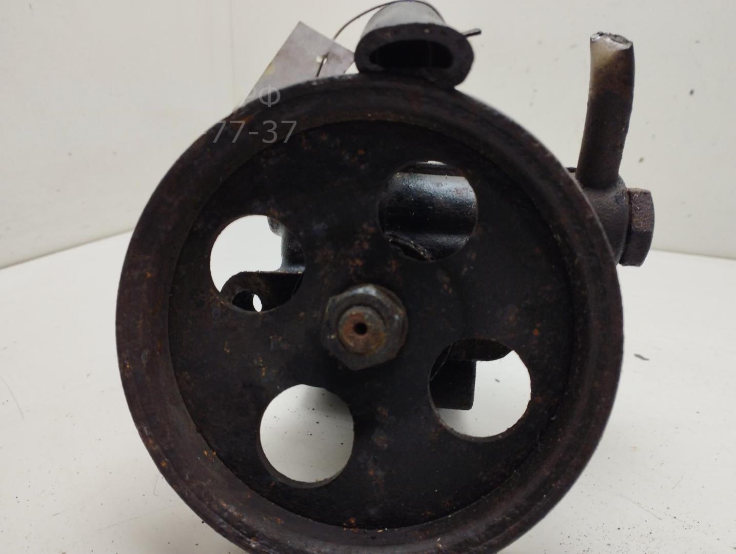 Насос ГУР (гидроусилитель руля)