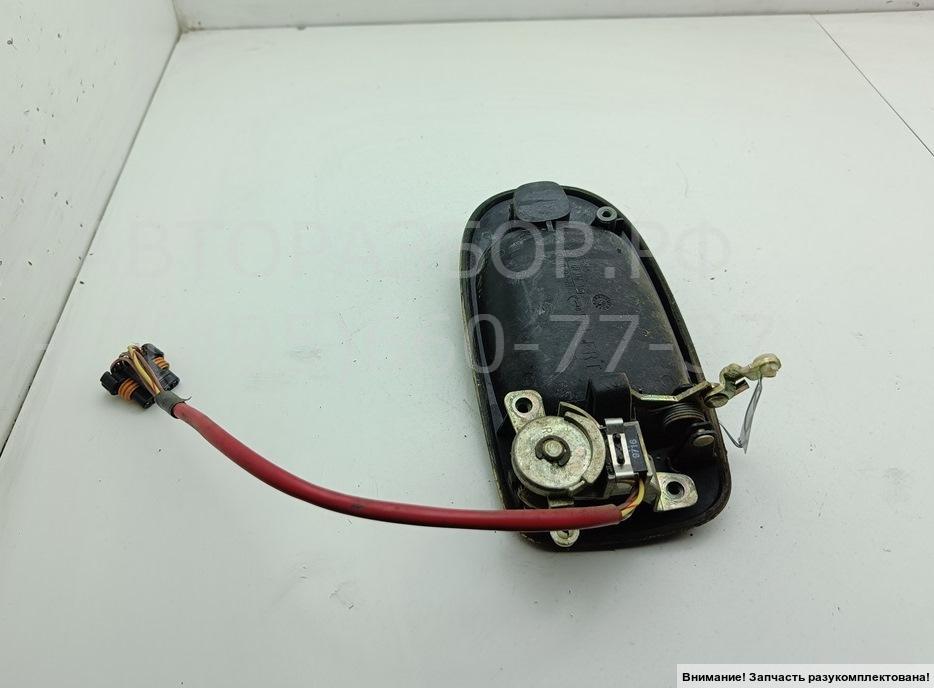 Ручка двери передней наружная правая