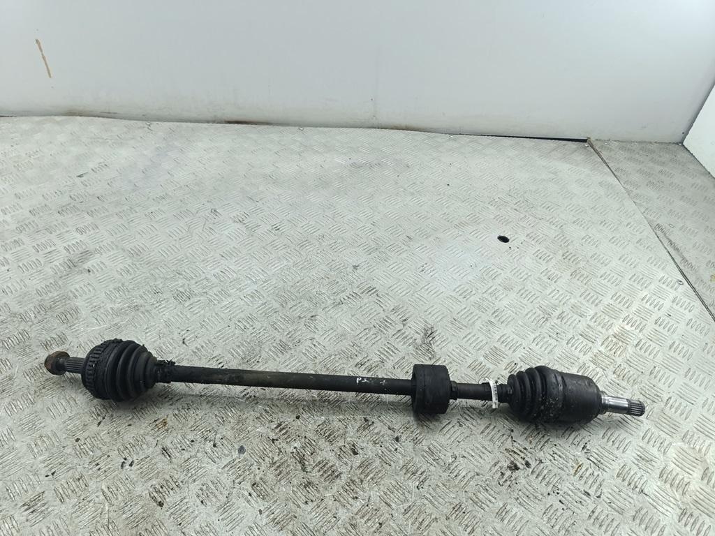 Полуось передняя правая