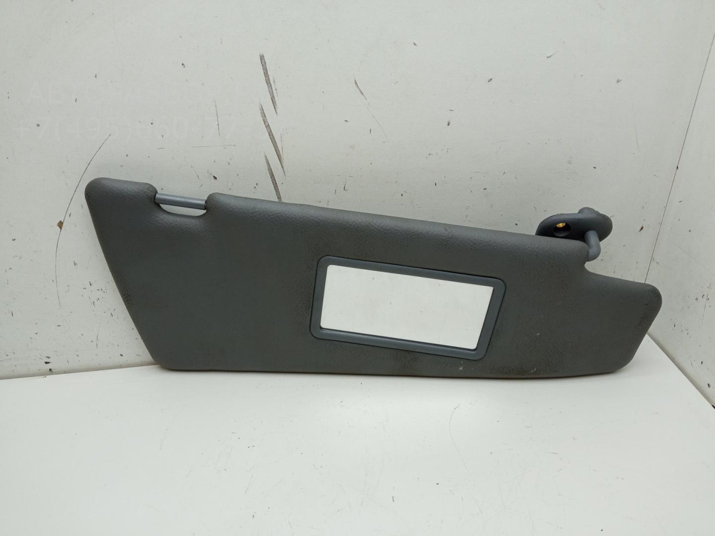 Козырек солнцезащитный