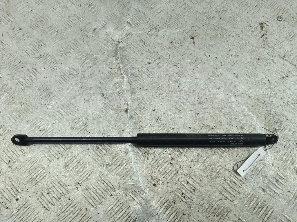 Амортизатор крышки багажника