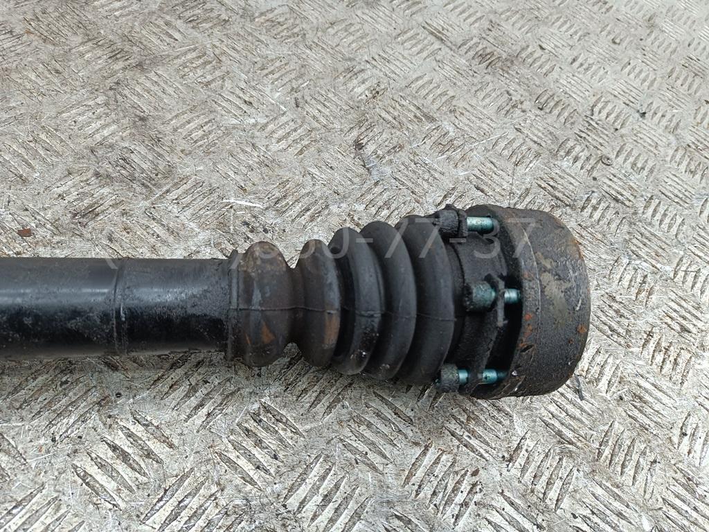 Полуось передняя правая