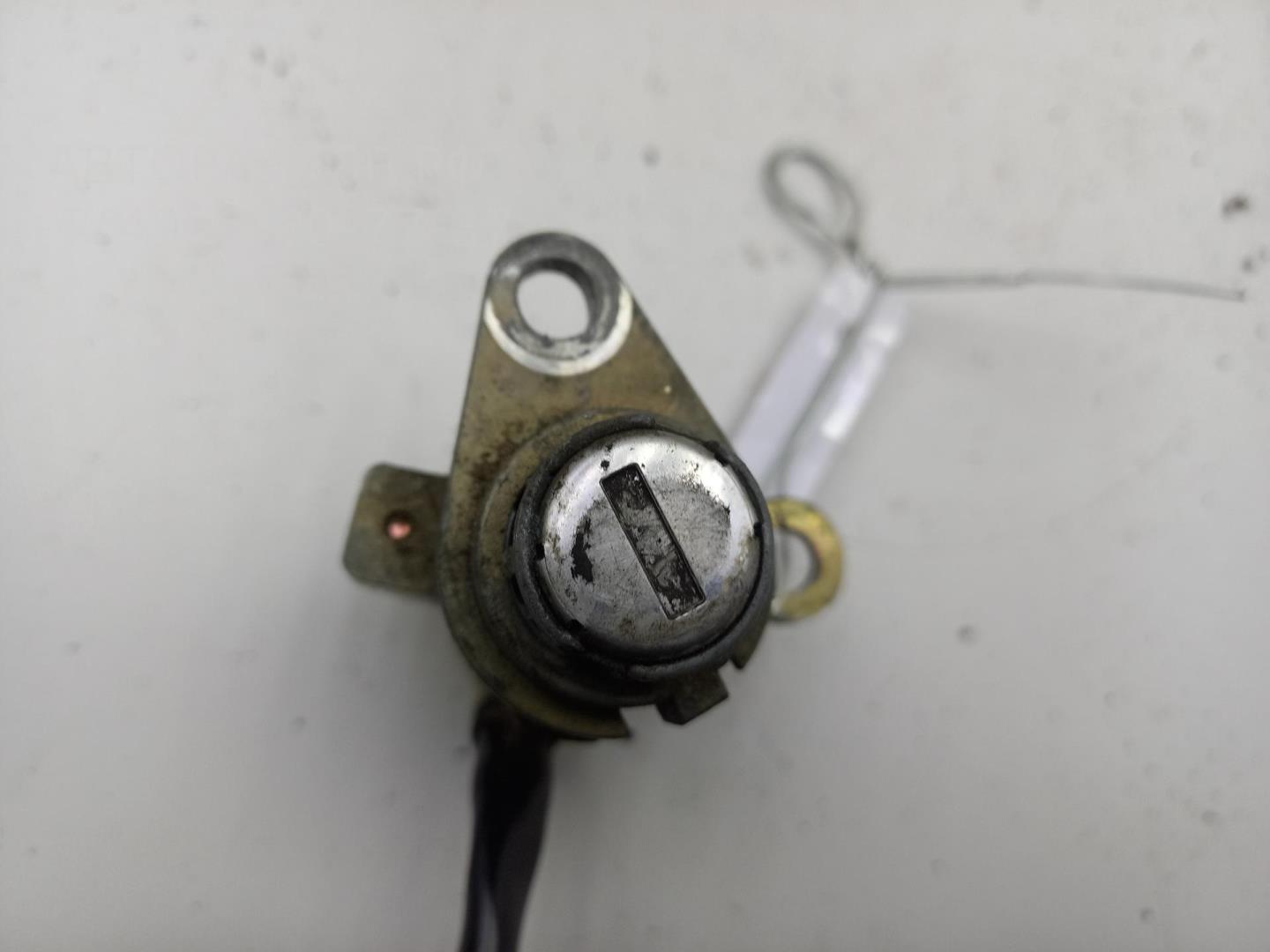 Вставка замка двери