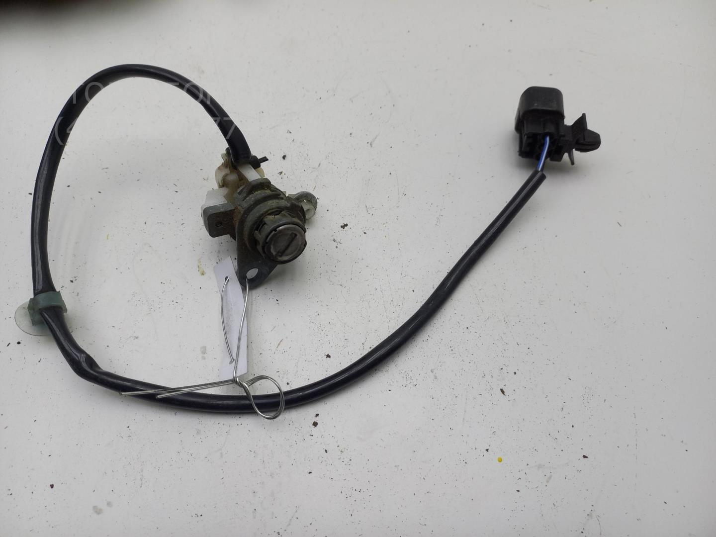 Вставка замка двери