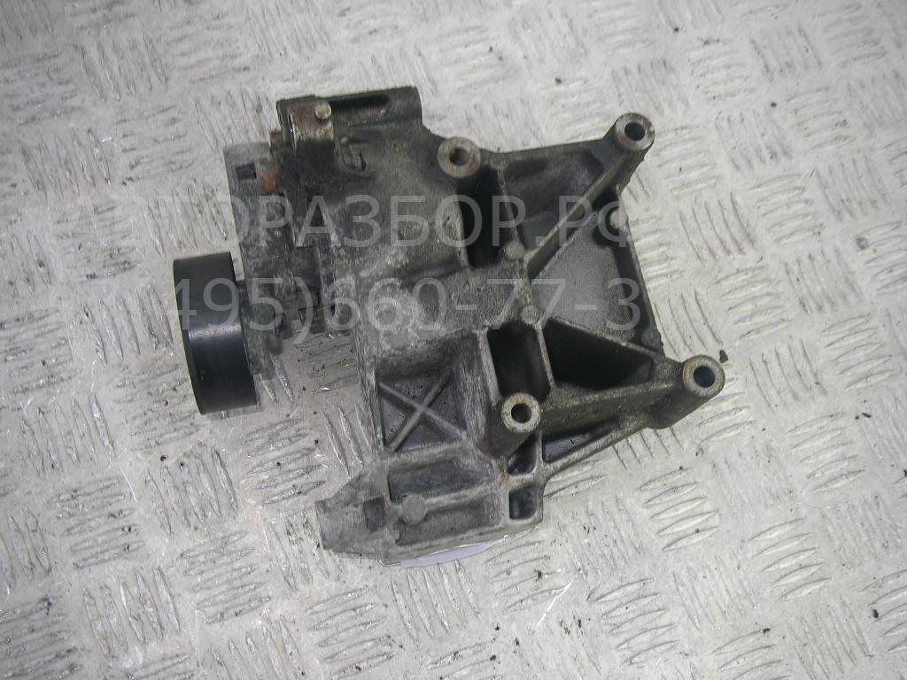 Кронштейн генератора