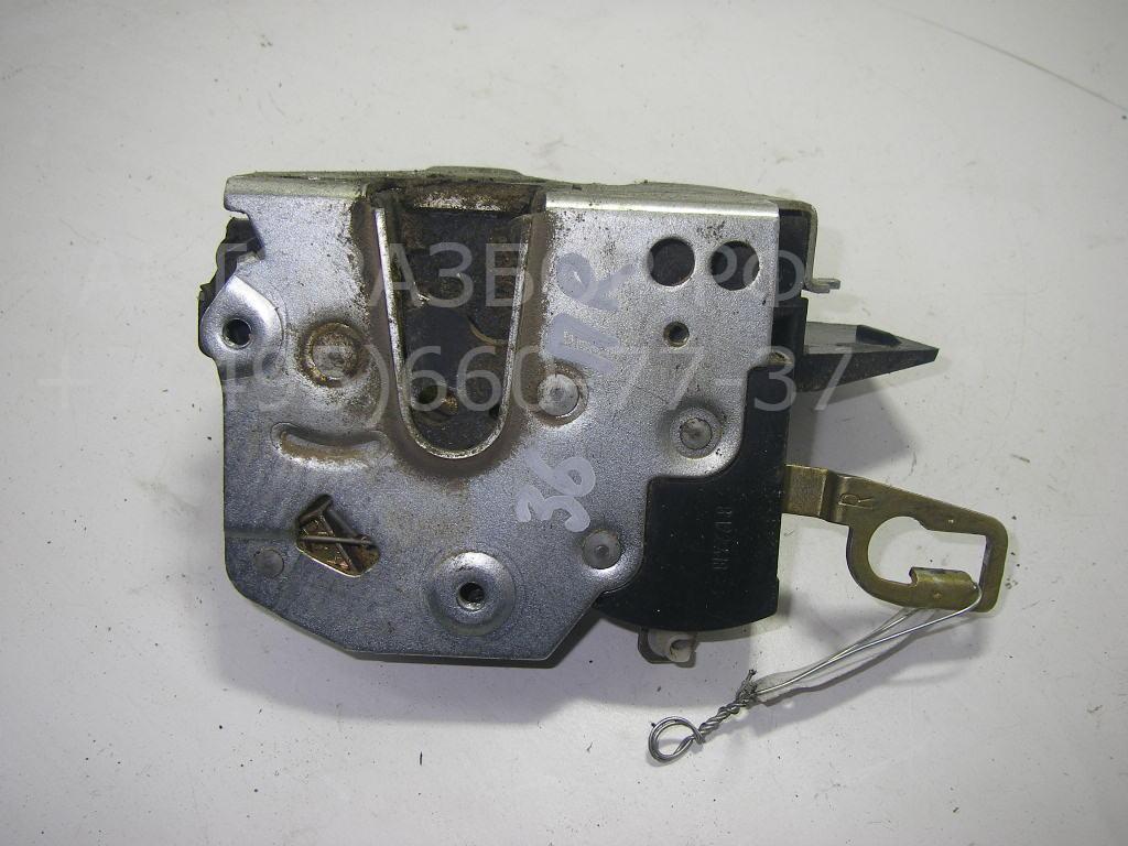 Замок двери передней правой